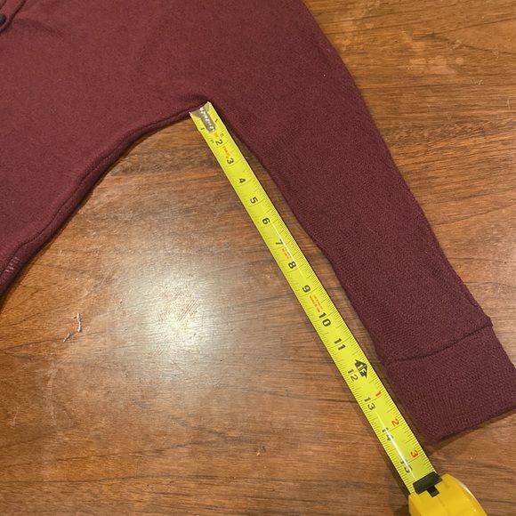 11:12  American Eagle Cardigan - Picture 12 of 14